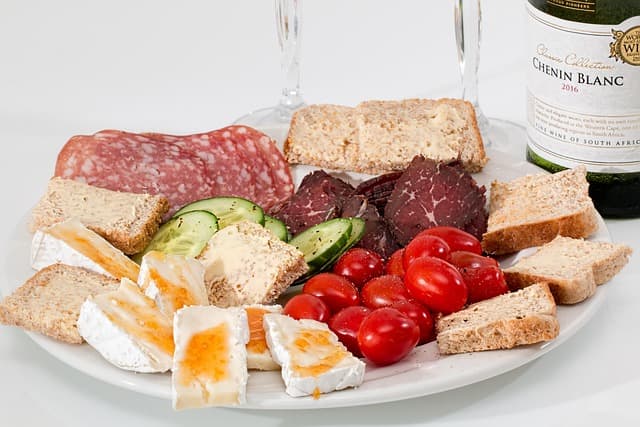 The Essential Guide to Vegan Snacks for Every Occasion
